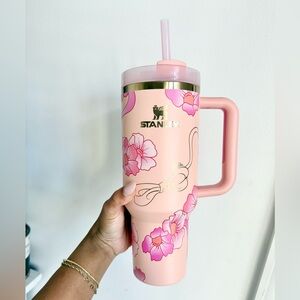 Barbie x Stanley '80s Peaches 'N Cream 40 oz Quencher - Brand New